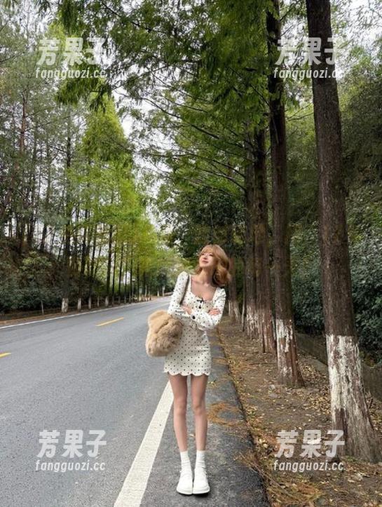 免费，随时随地，用“17免费吃瓜”来解锁无聊的每一天！