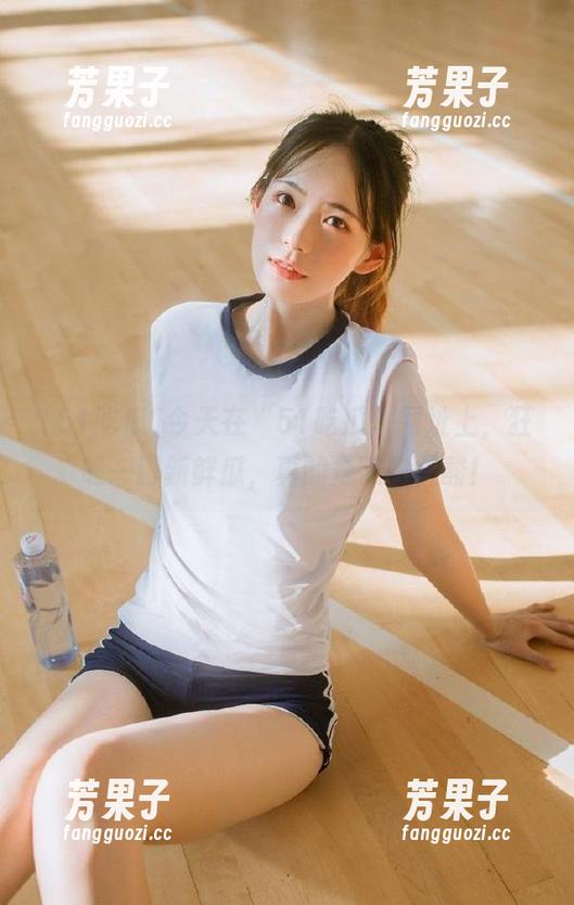 今天在“51吃瓜”网址上，狂吸一口新鲜瓜，真的是又甜又酸！