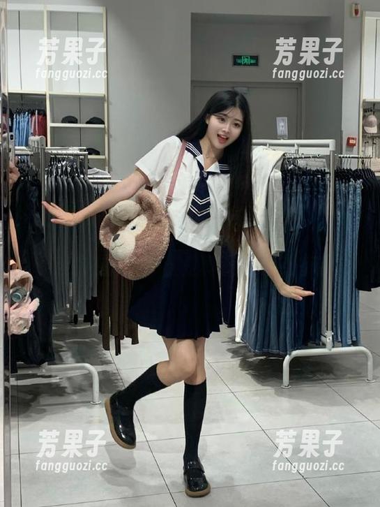 “51吃瓜网”告诉你，永不迷路在黑料中，是真正的寻宝指南