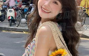 “51每日吃瓜”网页的精选篇幅，行云流水间把我唤醒——我又想吃瓜了！