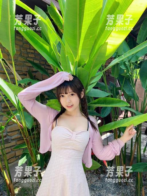 在线刷屏，“91cgcom”里的八卦像烟花一样闪烁，妙不可言！