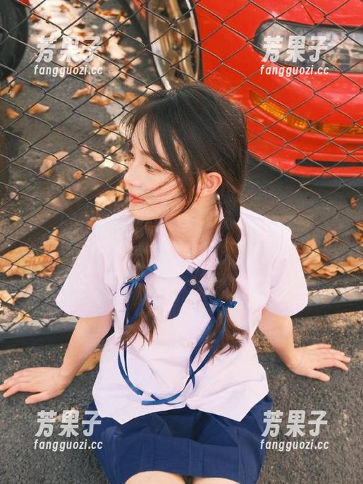 谁在91吃瓜网页上唱“多余”，看看评论区热闹不已，涨姿势了。