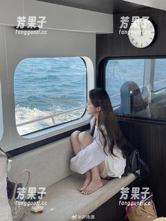 差点错过，tttzzz.su在线带你潜入黑料的海洋，沉得丢不掉！