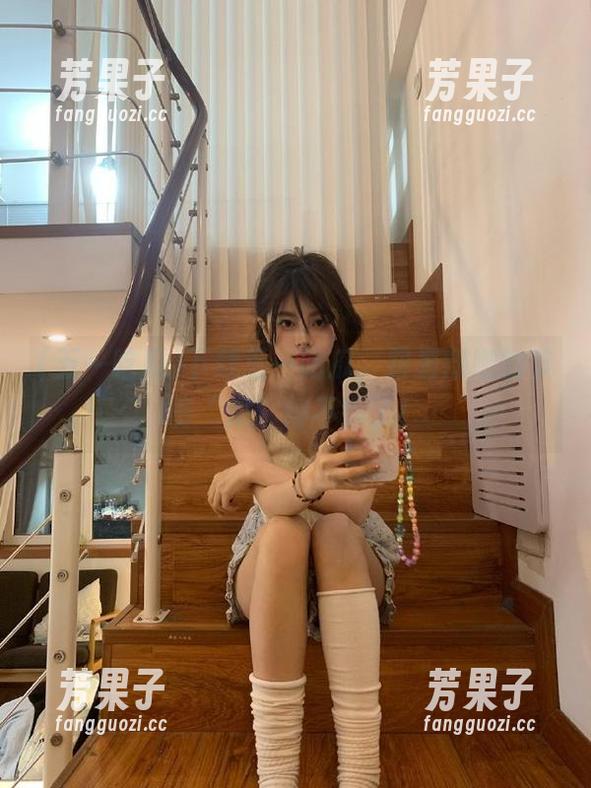 下载五一吃瓜，跟着娜娜的节奏“瓜”得不得了！