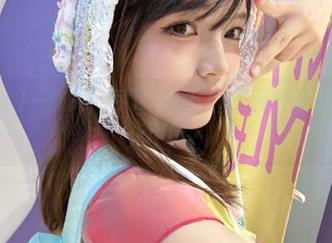 一仰头，吞下吃瓜511的万千信息，永久消化中……