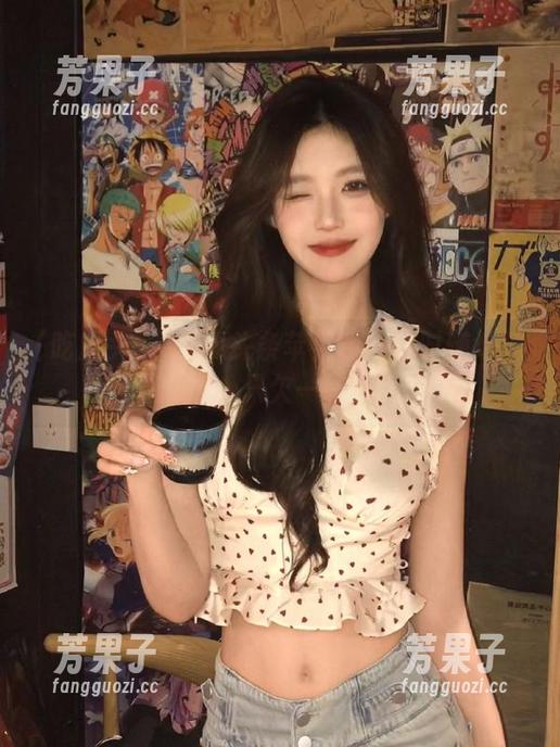 吃瓜头条苹果版：随时随地地被喂饱瓜，只欠一块西瓜了…