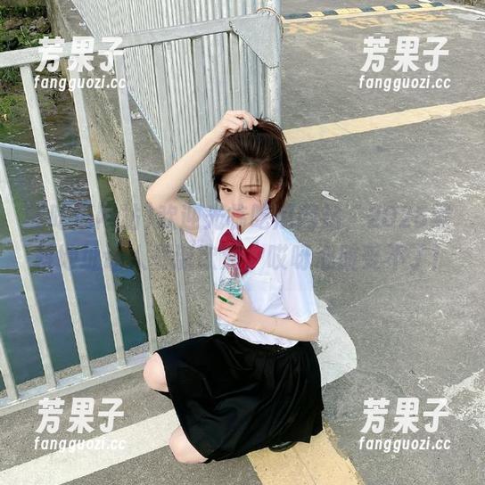 吃瓜网站 欢迎光临吃瓜网站,2025黑料地址让人垂涎欲滴,哎呀心脏受不了!