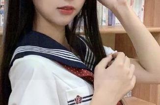 吾爱吃瓜更新：爆料界的灰姑娘又被发现了，果然话题依旧不断。