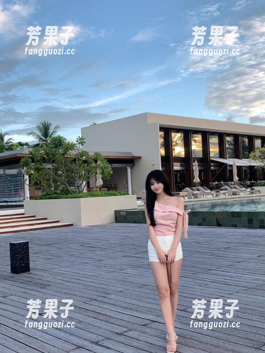 吾爱黑料吃瓜网官网，八卦与好奇心的完美结合，只要你点开就会掉进绯闻的深渊。