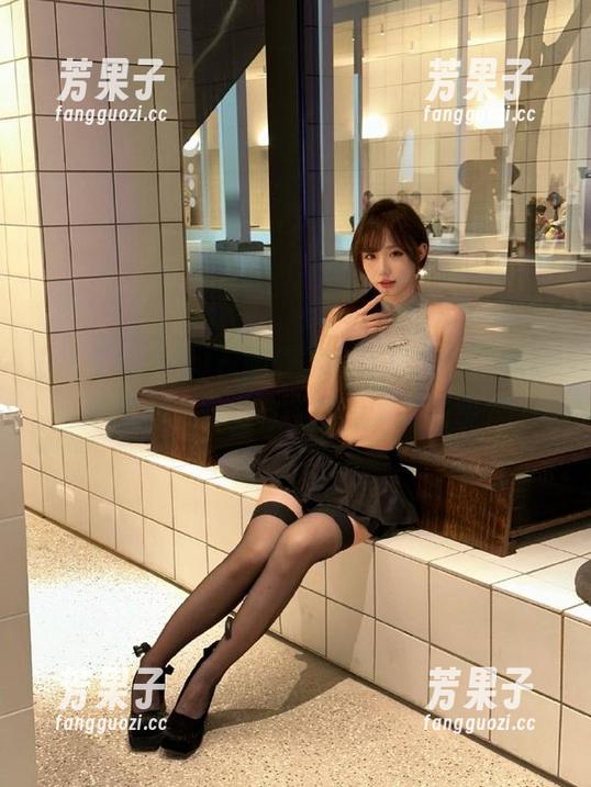 校园轶事的入口，来“我要吃瓜网”看看有哪些黑料藏着呢？