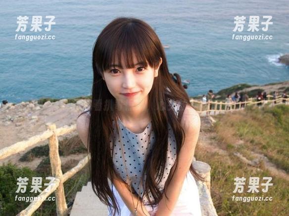 观看扒哥黑料，心头的疑惑越来越深…