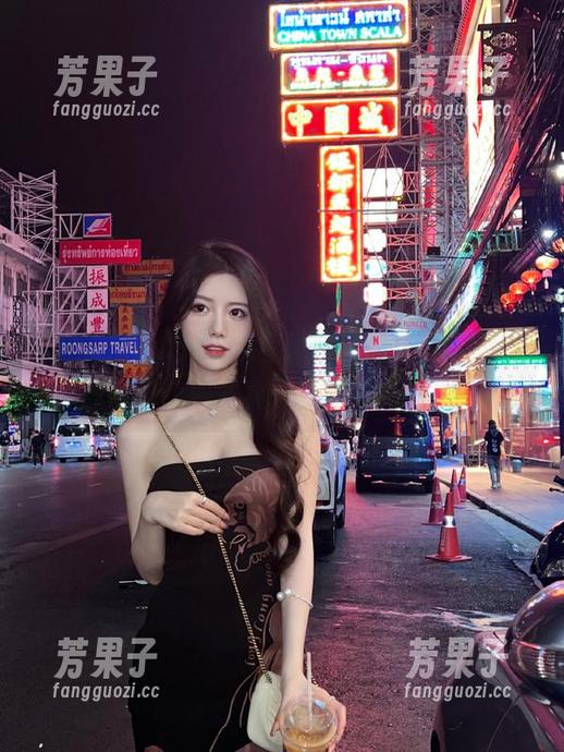 直达明星黑料，妹子们似乎觉得出门前要先看这份“反面教材”