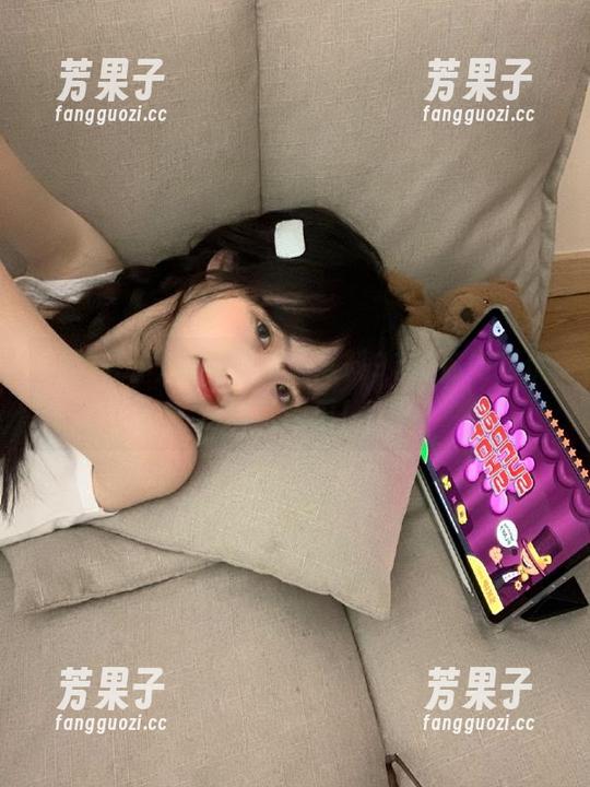 视频时刻，黑料91教你如何优雅地吃瓜！