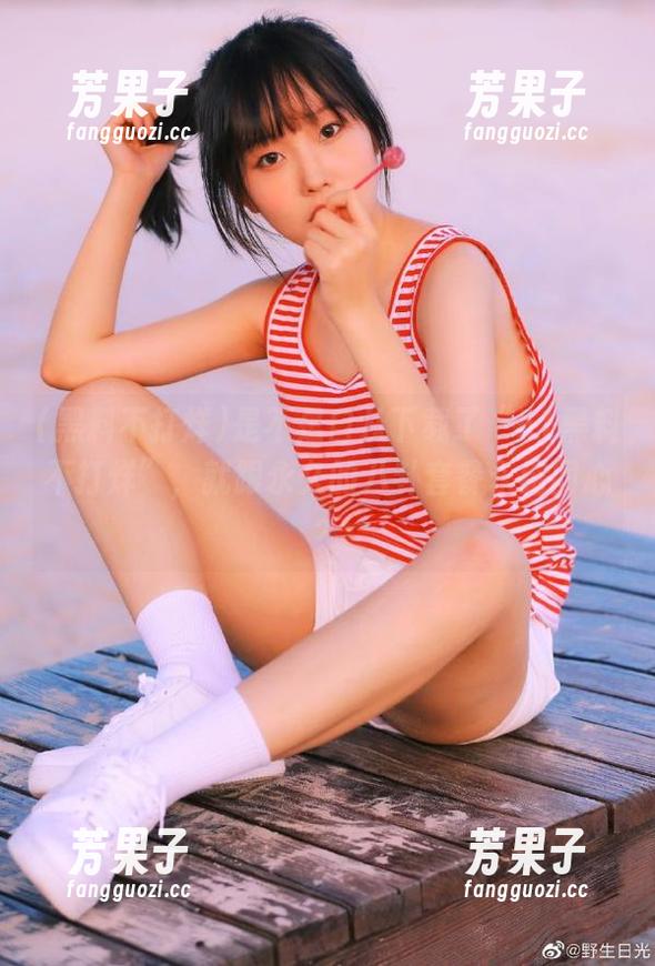 是不是自从下载了“51黑料不打烊”，就跟永久的八卦套餐永结同心？