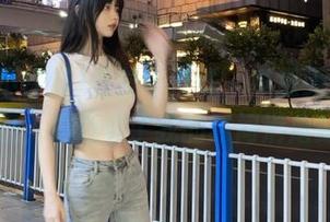 黑料不打烊，真是无意中的入口，碰巧成了我的时间消磨站...