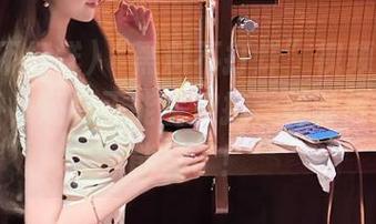 “黑料不打烊”视频让你开心之外，还有正能量加持，是时候摆脱负能量了！