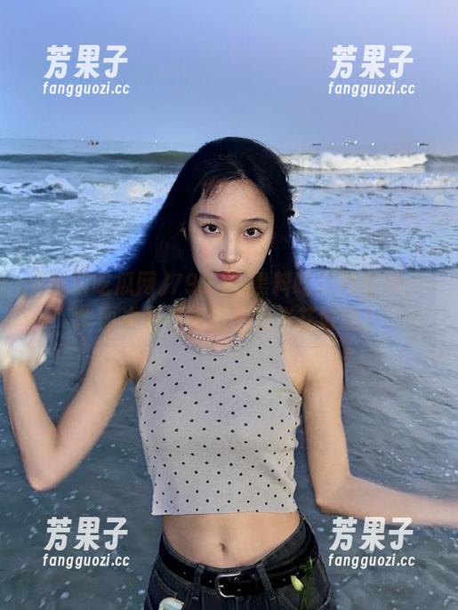 799.cu黑料吃瓜网官网：华丽岁月不如这包爆米花好吃！