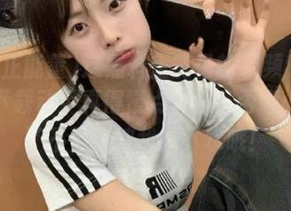 这黑料正能量的视频我只想说，下载动手真得慢点儿吧，否者……看了不怕你被我拉下水哦！