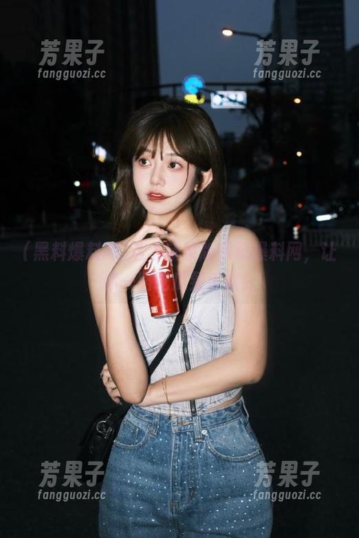 这个苹果版黑料爆料网，让你一路吃瓜到手软！