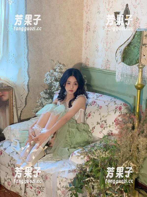 翻黑料社app的吃瓜首页，仿佛打开了八卦圈的潘多拉魔盒！