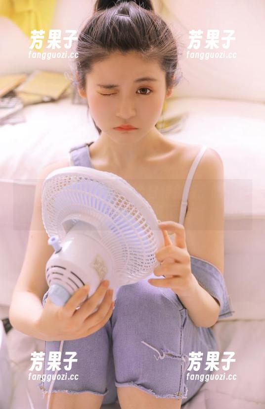 黑料社区今日特别版：吃瓜在线流出，速速收藏！