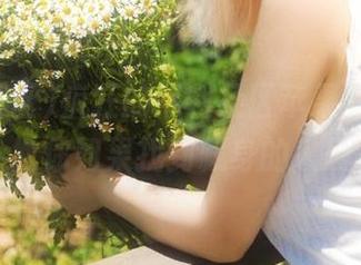 疯狂的黑料社区苹果版，偷偷教你如果找到藏身的入口