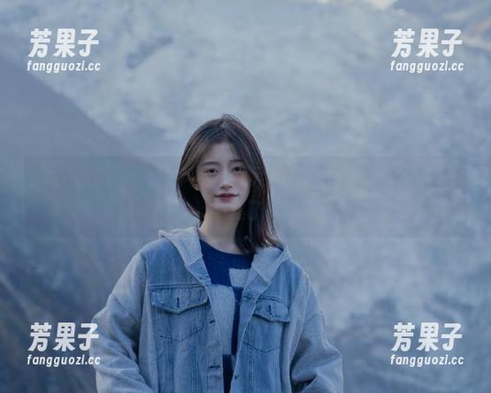 在线黑料社区，入口像个迷宫，我的心也跟着晃了…