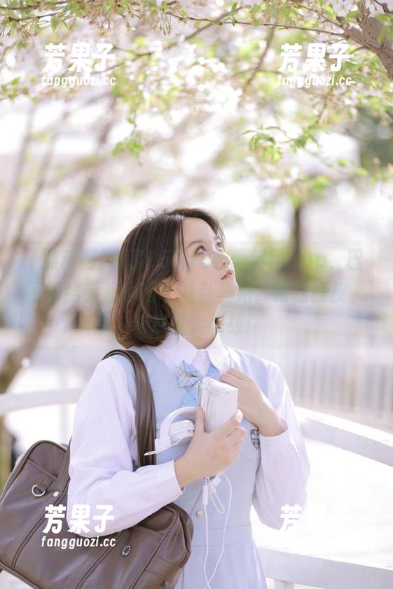 有了155.fun.黑料网app，巴不得给手机也搭个八卦基站，摇摇摇皮，信息量大作战！
