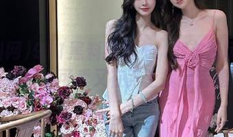 911黑料网发布：翻车现场连连看，哪位小可爱又在路上找到话题了？